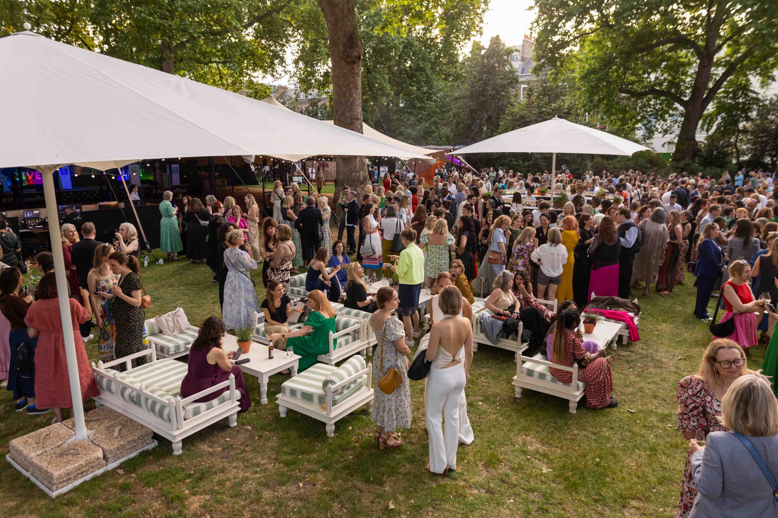 Event photographer London awards crowd at Women’s Prize event