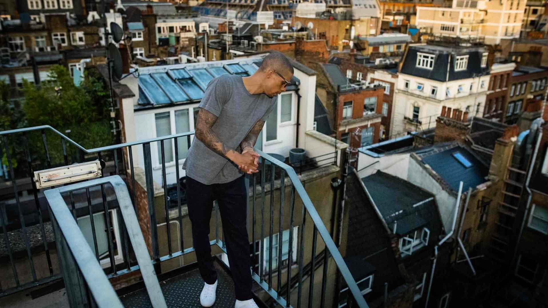 creative-london-portrait-photographer-rooftop-editorial
